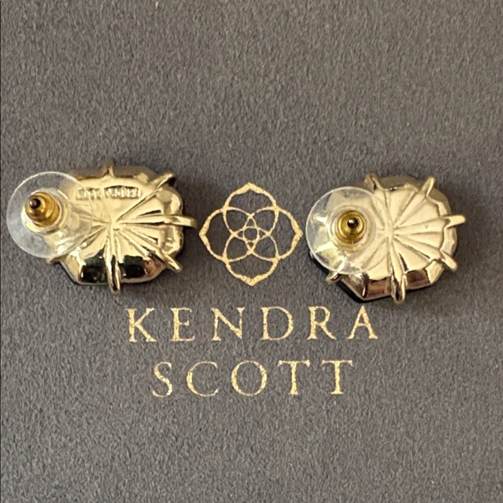 Kendra Scott Gold Morgan Stud Earrings in Black Agate - Picture 2 of 12